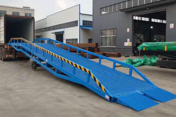 登車橋日常要進(jìn)行的維護(hù)工作有哪些呢？